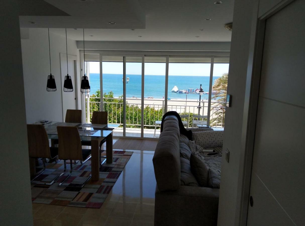 Appartamento First Line Beach Sea View Estepona Esterno foto